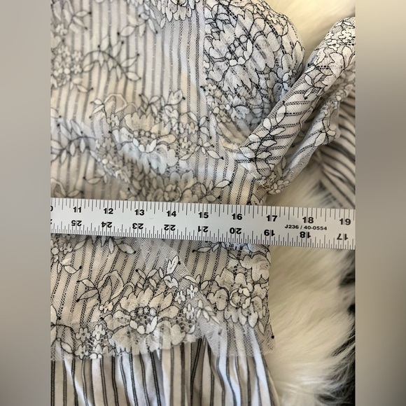 Zara Woman Striped Lace Floral Sheer Layer Size medium blouse top black white - Picture 7 of 8